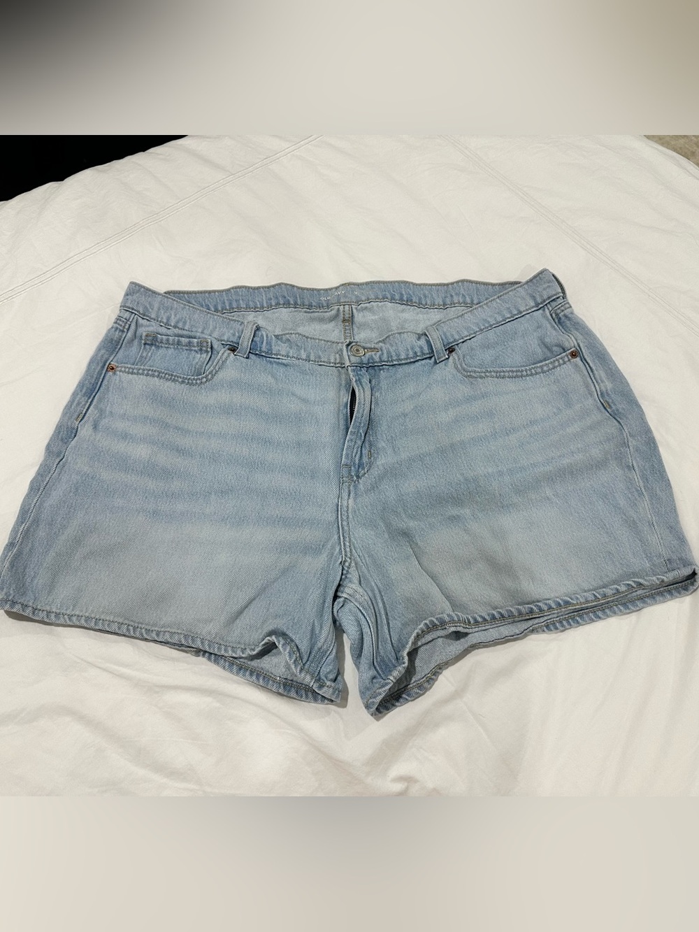 Old Navy Women's Denim Jean Shorts in Blue Like New